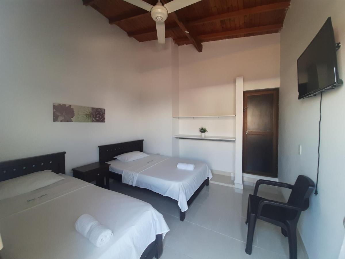 Hotel Anita Puerto Berrio Luaran gambar
